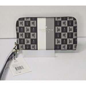 London Fog Women’s Black Adalia Signature Zip Around Wallet Logo Card Slots NEW